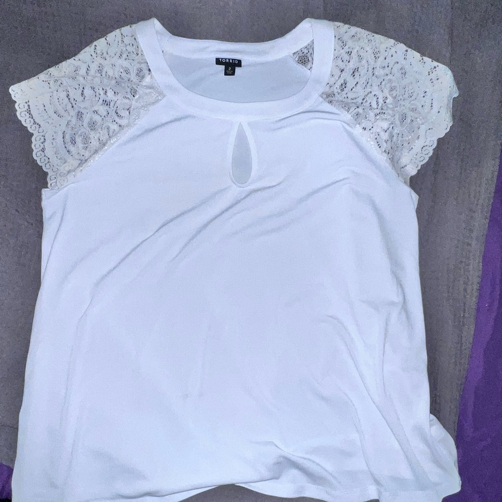 Torrid size 2 blouse